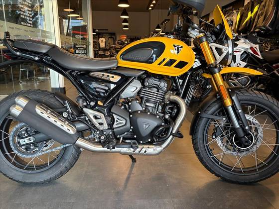 TRIUMPH SCRAMBLER 400 XC TRIUMPH SCRAMBLER 400 XC
